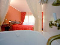 Standard suite - 

Bath House